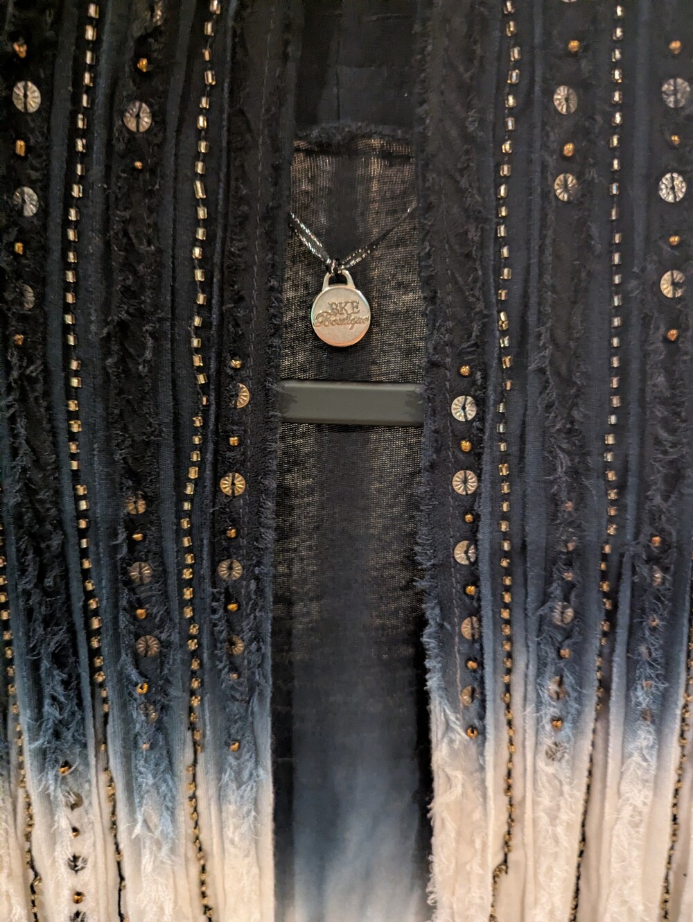 $25 BKE Boutique Size M- Ombre Dyed Embellished Cardigan Duster Navy White EUC - Picture 3 of 8